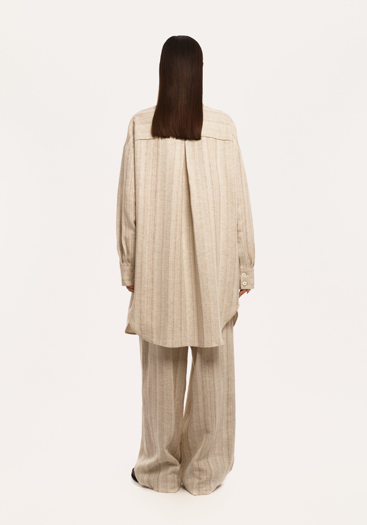 Сорочка з сіро-бежевого твиду