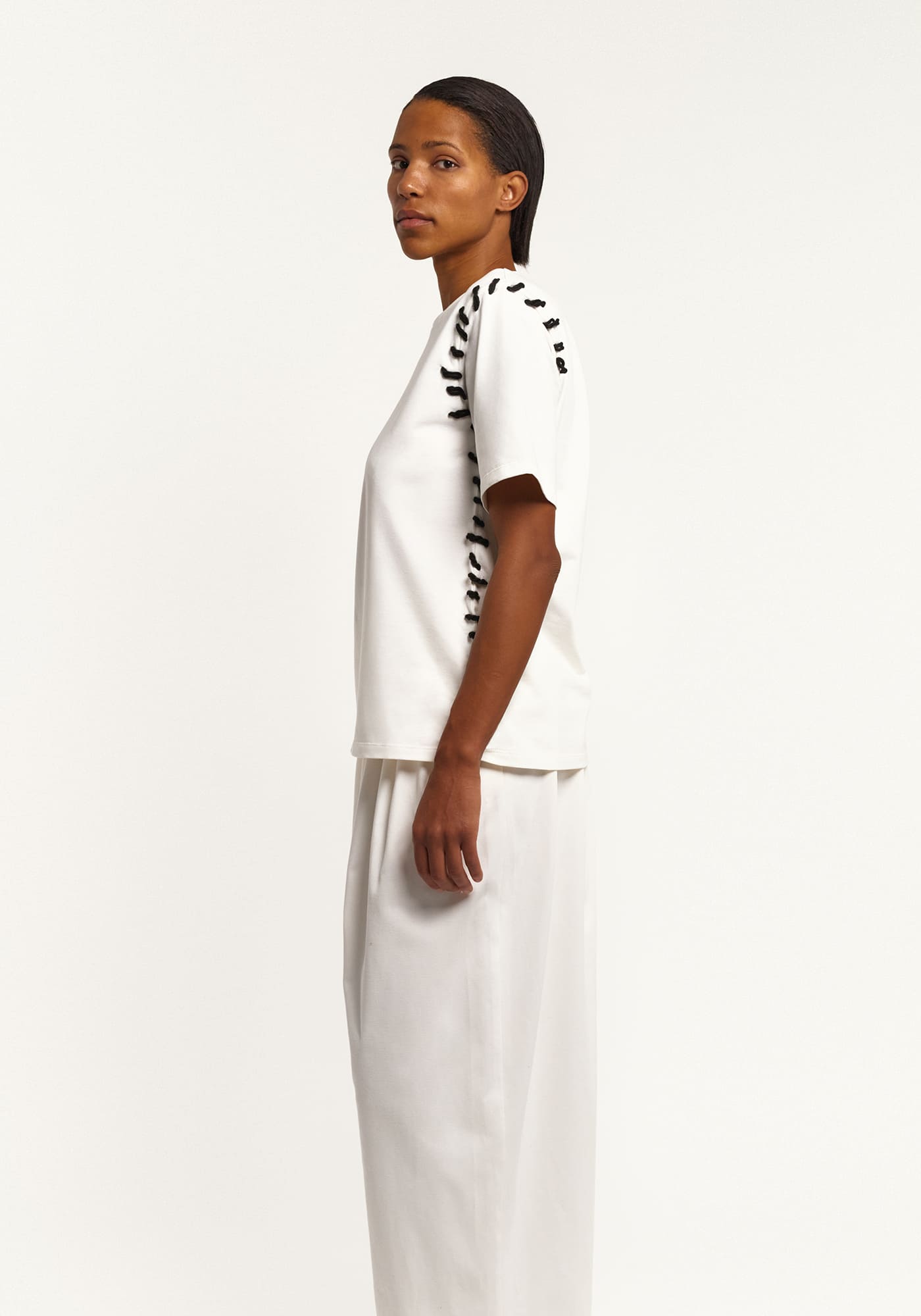 White t-shirt with seams