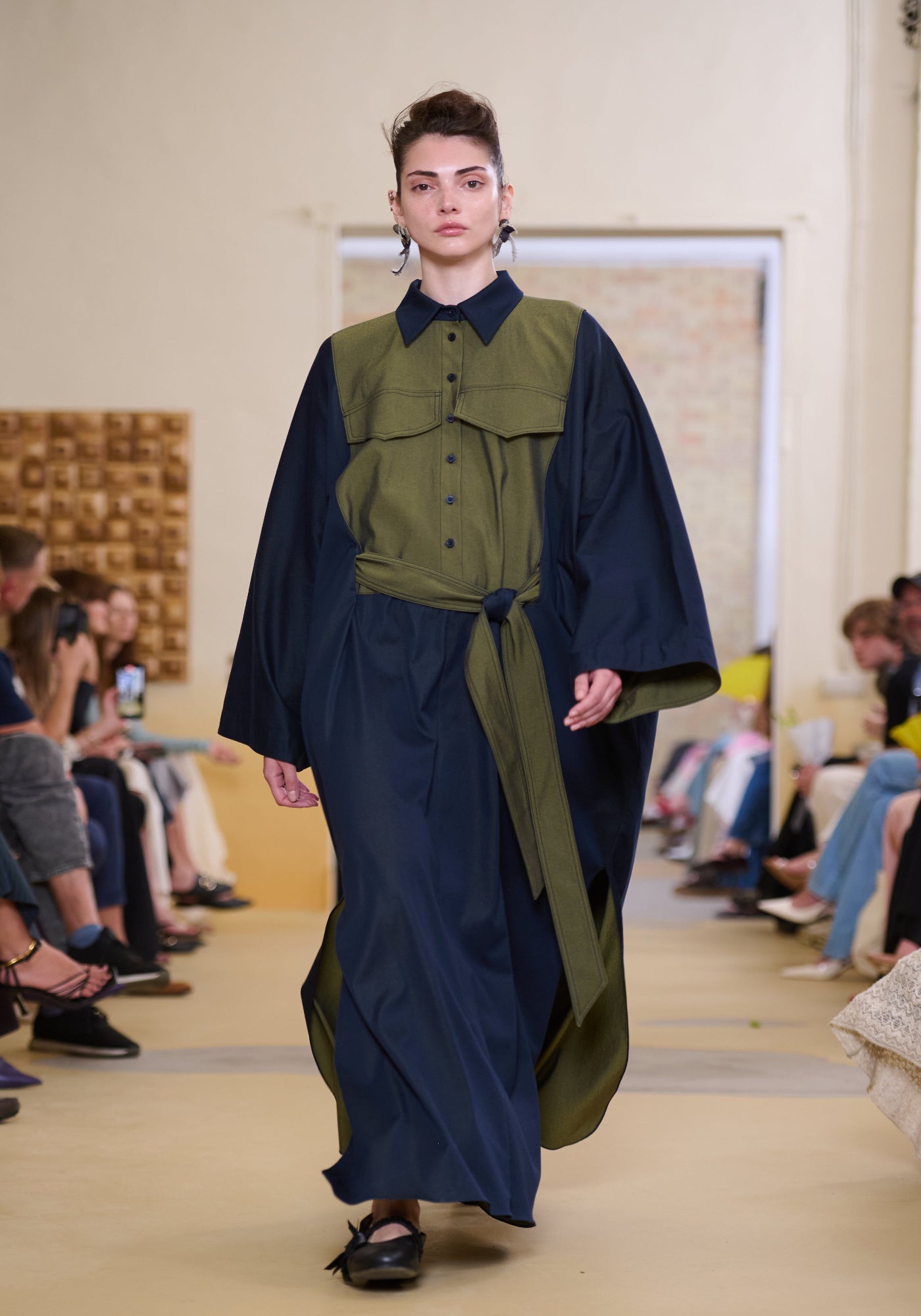 Джинсова сукня-пончо