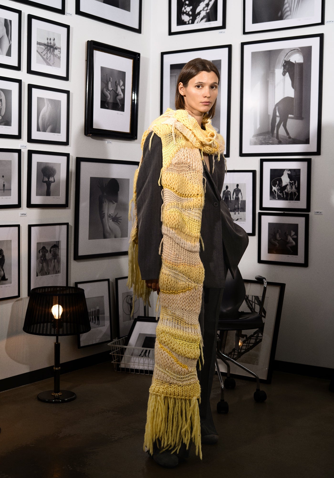 Шарф жовтий ручної роботи