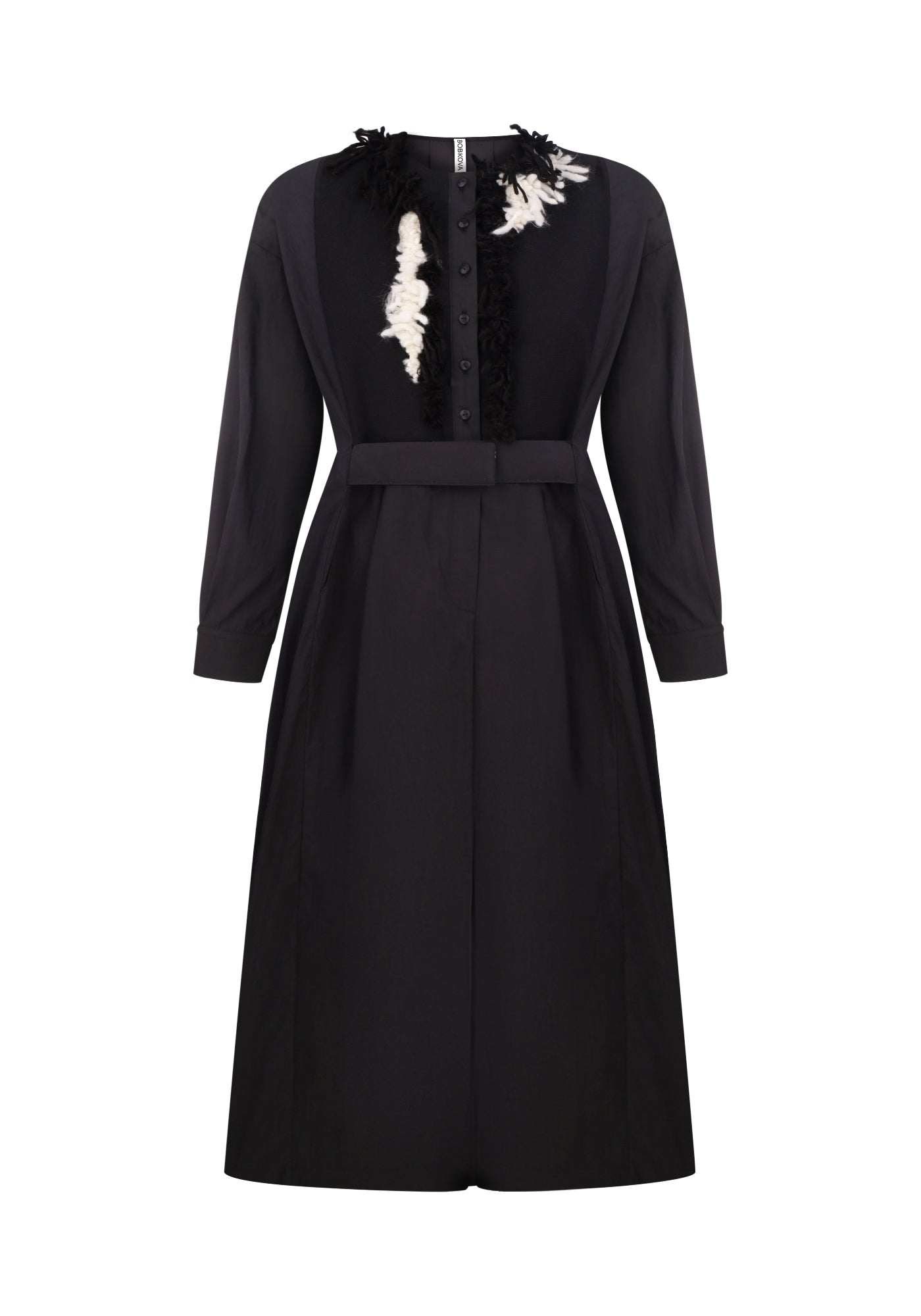 Чорна сукня сорочка з вишивкою