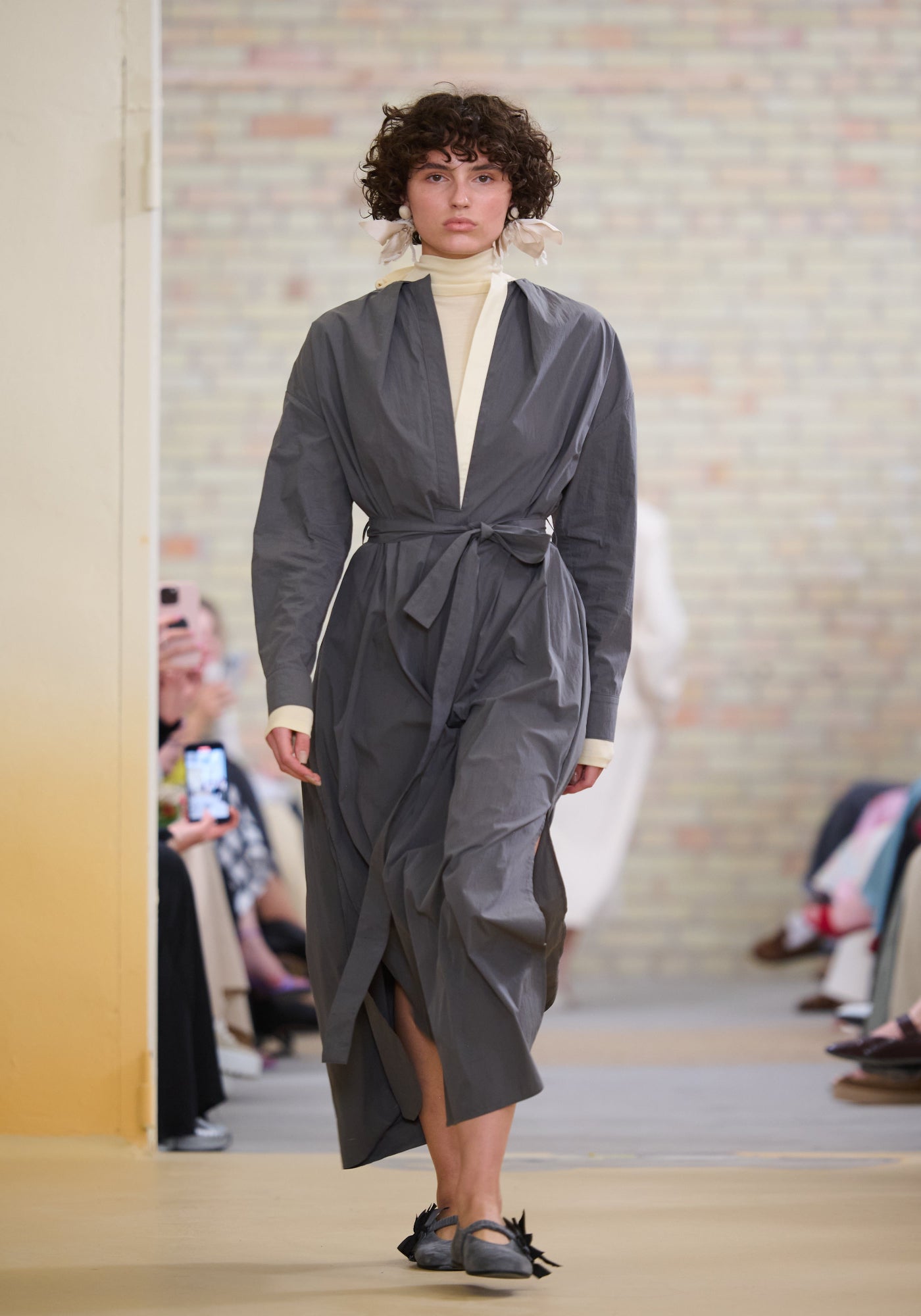 Сіра сукня-сорочка двостороння