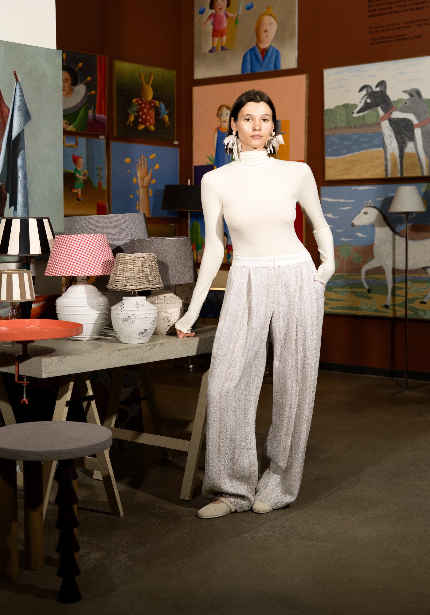 Сіро-бежеві брюки на корсажному поясі